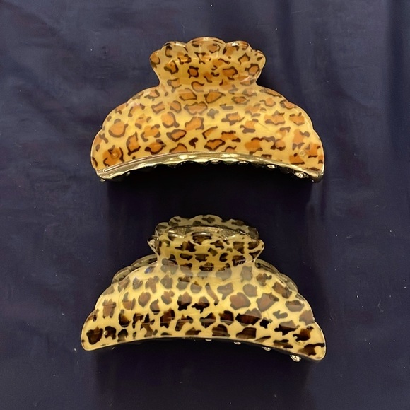 Accessories - Set of Cheetah Print Clips